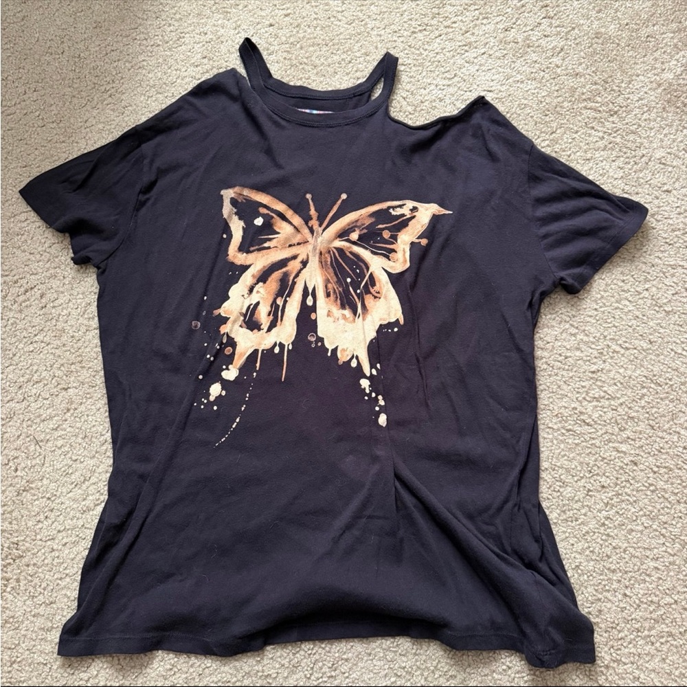 Grunge Cutout Urban Outfitters Graphic T-Shirt